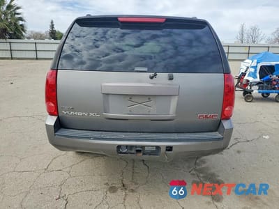 Zdjęcie 6 z 11 samochodu: 2007 GMC YUKON XL C1500 VIN:1GKFC16057J232486 - miniatura
