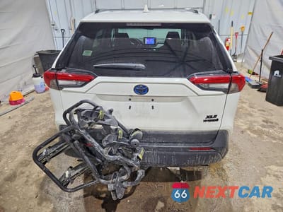 Zdjęcie 6 z 11 samochodu: 2024 TOYOTA RAV4 XLE VIN:2T3RWRFV8RW196520 - miniatura