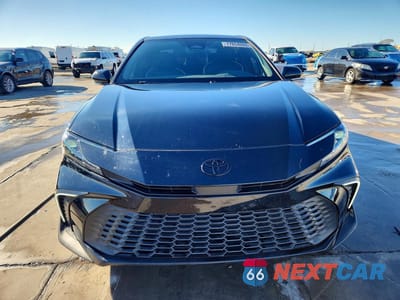 Piąte zdjęcie samochodu w środku: 2025 TOYOTA CAMRY SE VIN:4T1DAACK8SU183415 - miniatura