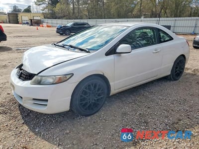 2010 HONDA CIVIC LX 2HGFG1B62AH523824 - główne zdjęcie licytacji z USA - miniatura
