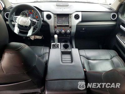 Zdjęcie 8 z 13 samochodu: 2016 TOYOTA TUNDRA CREWMAX SR5 VIN:5TFEM5F10GX105310 - miniatura