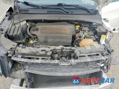 Zdjęcie 12 z 14 samochodu: 2018 JEEP COMPASS LATITUDE VIN:3C4NJCBB4JT420416 - miniatura