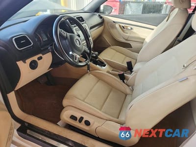 Zdjęcie 7 z 11 samochodu: 2011 VOLKSWAGEN EOS KOMFORT VIN:WVWBW7AH1BV002527 - miniatura