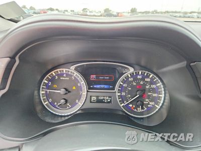Zdjęcie 9 z 13 samochodu: 2013 INFINITI JX35 VIN:5N1AL0MM5DC301016 - miniatura