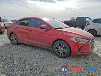 Czwarte zdjęcie samochodu z boku: 2017 HYUNDAI ELANTRA SE VIN:5NPD84LF5HH208083 - miniatura