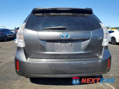 Zdjęcie 6 z 11 samochodu: 2012 TOYOTA PRIUS V VIN:JTDZN3EU8C3056793 - miniatura