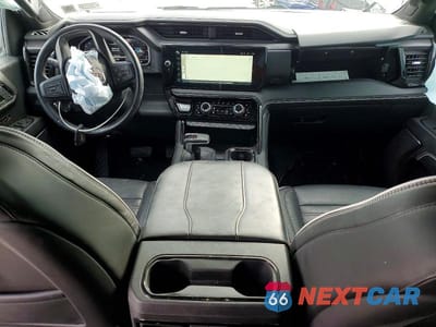 Zdjęcie 8 z 11 samochodu: 2023 GMC SIERRA K1500 AT4X VIN:3GTUUFEL0PG139045 - miniatura