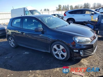 Czwarte zdjęcie samochodu z boku: 2010 VOLKSWAGEN GTI VIN:WVWFD7AJ6AW246175 - miniatura