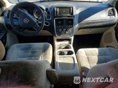 Zdjęcie 8 z 13 samochodu: 2016 DODGE GRAND CARAVAN SXT VIN:2C4RDGCG3GR340322 - miniatura