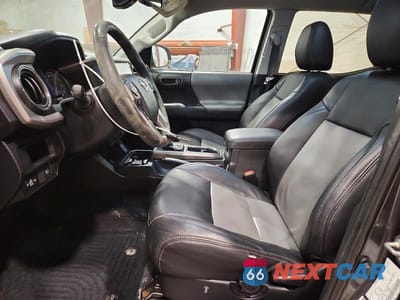Zdjęcie 7 z 12 samochodu: 2019 TOYOTA TACOMA DOUBLE CAB VIN:3TMCZ5AN1KM200797 - miniatura