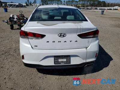 Zdjęcie 6 z 12 samochodu: 2018 HYUNDAI SONATA SE VIN:5NPE24AFXJH623253 - miniatura