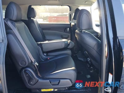 Zdjęcie 11 z 12 samochodu: 2025 KIA CARNIVAL EX VIN:KNDNC5K31S6506258 - miniatura