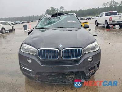 Piąte zdjęcie samochodu w środku: 2018 BMW X5 XDR40E VIN:5UXKT0C59J0W03116 - miniatura