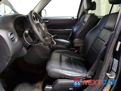 Zdjęcie 7 z 12 samochodu: 2015 JEEP PATRIOT LATITUDE VIN:1C4NJRFB2FD120030 - miniatura