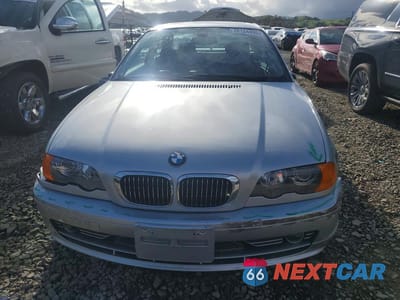 Piąte zdjęcie samochodu w środku: 2001 BMW 330 CI VIN:WBABN53431JU34556 - miniatura