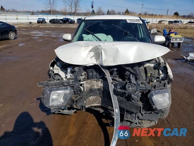 Piąte zdjęcie samochodu w środku: 2022 KIA SOUL LX VIN:KNDJ23AU1N7167628 - miniatura