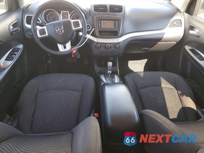 Zdjęcie 8 z 13 samochodu: 2017 DODGE JOURNEY SE VIN:3C4PDCAB7HT653587 - miniatura