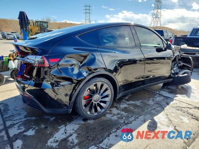 Trzecie zdjęcie samochodu z tyłu: 2025 TESLA MODEL Y VIN:7SAYGDEFXSF265227 - miniatura