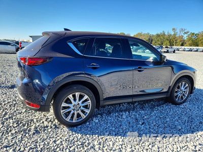 Trzecie zdjęcie samochodu z tyłu: 2020 MAZDA CX-5 GRAND TOURING VIN:JM3KFBDM9L1748140 - miniatura