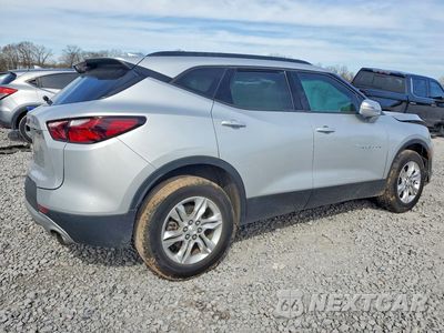 Trzecie zdjęcie samochodu z tyłu: 2019 CHEVROLET BLAZER 2LT VIN:3GNKBCRS5KS700477 - miniatura