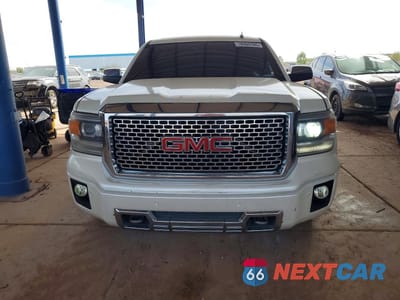 Piąte zdjęcie samochodu w środku: 2014 GMC SIERRA K1500 DENALI VIN:3GTU2WEJ6EG299559 - miniatura