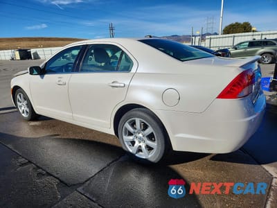 Drugie zdjęcie samochodu z przodu: 2010 MERCURY MILAN PREMIER VIN:3MEHM0JA3AR606164 - miniatura