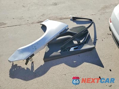 Zdjęcie 12 z 12 samochodu: 2017 AUDI A4 PREMIUM VIN:WAUANAF49HN041129 - miniatura