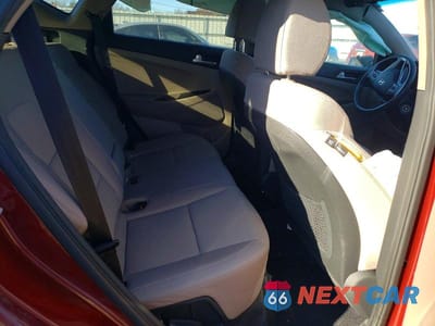 Zdjęcie 11 z 13 samochodu: 2019 HYUNDAI TUCSON SE VIN:KM8J2CA41KU978032 - miniatura