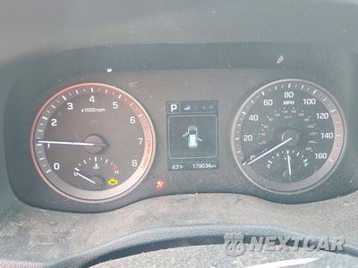 Zdjęcie 9 z 13 samochodu: 2017 HYUNDAI TUCSON LIMITED VIN:KM8J33A48HU305292 - miniatura