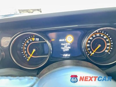 Zdjęcie 9 z 12 samochodu: 2008 TOYOTA HIGHLANDER VIN:JTEES41AX82093216 - miniatura