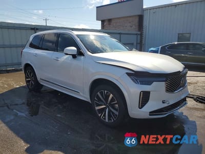 Czwarte zdjęcie samochodu z boku: 2025 VOLVO XC90 CORE VIN:YV4062PA1S1370778 - miniatura