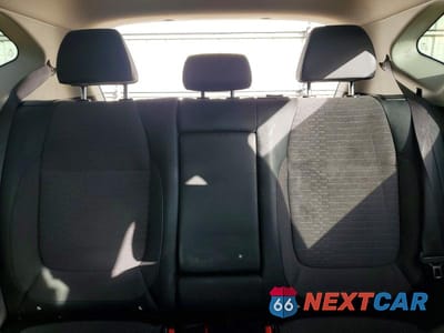 Zdjęcie 10 z 13 samochodu: 2022 KIA SELTOS S VIN:KNDEU2AA4N7236467 - miniatura