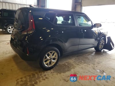 Trzecie zdjęcie samochodu z tyłu: 2025 KIA SOUL LX VIN:KNDJ23AU3S7968881 - miniatura