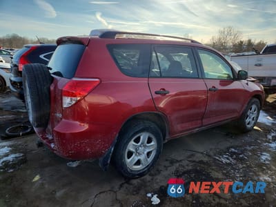 Trzecie zdjęcie samochodu z tyłu: 2006 TOYOTA RAV4 BASE VIN:JTMBK33V465004804 - miniatura