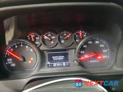 Zdjęcie 9 z 13 samochodu: 2025 CHEVROLET SILVERADO K1500 VIN:3GCNKAEK0SG240163 - miniatura