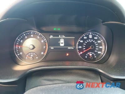 Zdjęcie 9 z 12 samochodu: 2023 KIA FORTE LXS VIN:3KPF24AD7PE678369 - miniatura