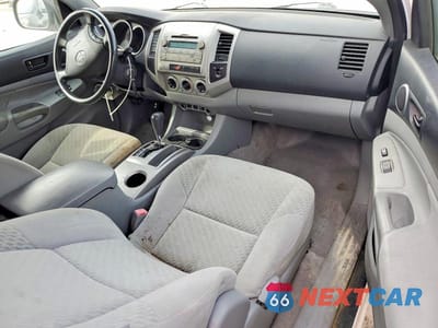 Zdjęcie 8 z 14 samochodu: 2011 TOYOTA TACOMA UTILITY / SERVICE TRUCK VIN:5TFTX4CN4BX007115 - miniatura