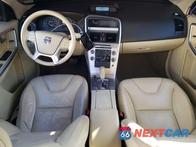 Zdjęcie 8 z 12 samochodu: 2011 VOLVO XC60 3.2 VIN:YV4952DL7B2174967 - miniatura