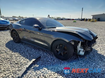 Czwarte zdjęcie samochodu z boku: 2016 FORD MUSTANG VIN:1FA6P8TH8G5281411 - miniatura