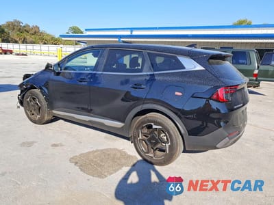 Drugie zdjęcie samochodu z przodu: 2026 KIA SPORTAGE EX VIN:5XYK33DF2TG354763 - miniatura