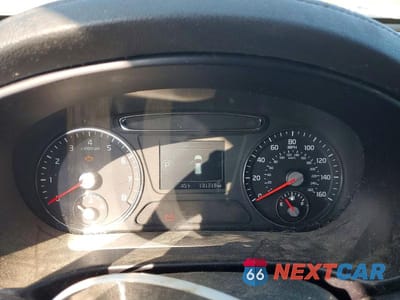 Zdjęcie 9 z 12 samochodu: 2018 KIA SORENTO LX VIN:5XYPG4A35JG357308 - miniatura