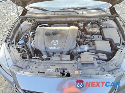 Zdjęcie 11 z 12 samochodu: 2018 MAZDA 3 GRAND TOURING VIN:3MZBN1W30JM258290 - miniatura
