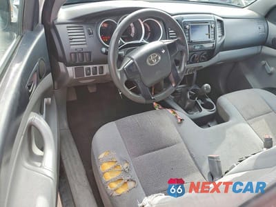 Zdjęcie 8 z 11 samochodu: 2014 TOYOTA TACOMA BASE VIN:5TFNX4CN6EX031767 - miniatura