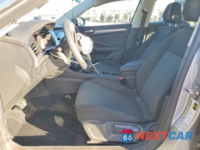 Zdjęcie 7 z 13 samochodu: 2019 VOLKSWAGEN JETTA S VIN:3VWC57BU5KM241718 - miniatura
