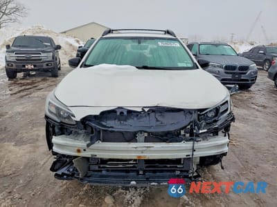 Piąte zdjęcie samochodu w środku: 2020 SUBARU OUTBACK ONYX EDITION XT VIN:4S4BTGKDXL3171703 - miniatura