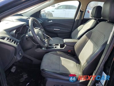 Zdjęcie 7 z 11 samochodu: 2017 FORD ESCAPE SE VIN:1FMCU9GD4HUA17026 - miniatura