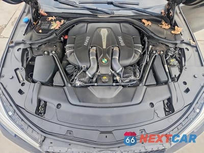 Zdjęcie 11 z 13 samochodu: 2018 BMW 750 XI VIN:WBA7F2C59JG424458 - miniatura