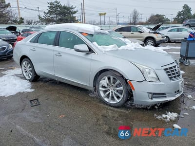 Czwarte zdjęcie samochodu z boku: 2015 CADILLAC XTS LUXURY COLLECTION VIN:2G61N5S38F9254518 - miniatura