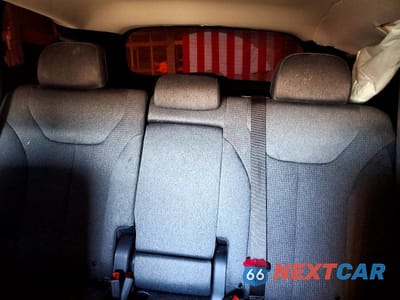 Zdjęcie 10 z 13 samochodu: 2023 HYUNDAI SANTA FE SEL VIN:5NMS2DAJ7PH651721 - miniatura