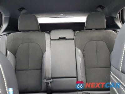 Zdjęcie 10 z 13 samochodu: 2020 VOLVO XC40 T5 R-DESIGN VIN:YV4162UM0L2337558 - miniatura